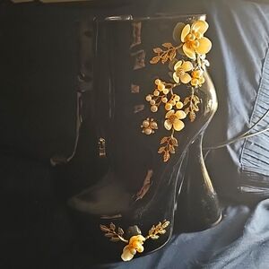 Black Platform boots, 8.5